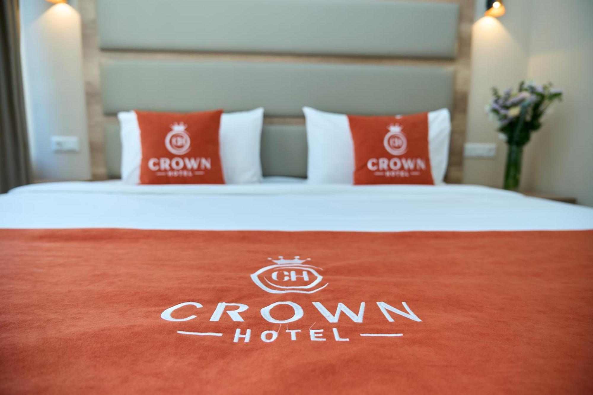 Crown Hotel Bishkek Exterior photo